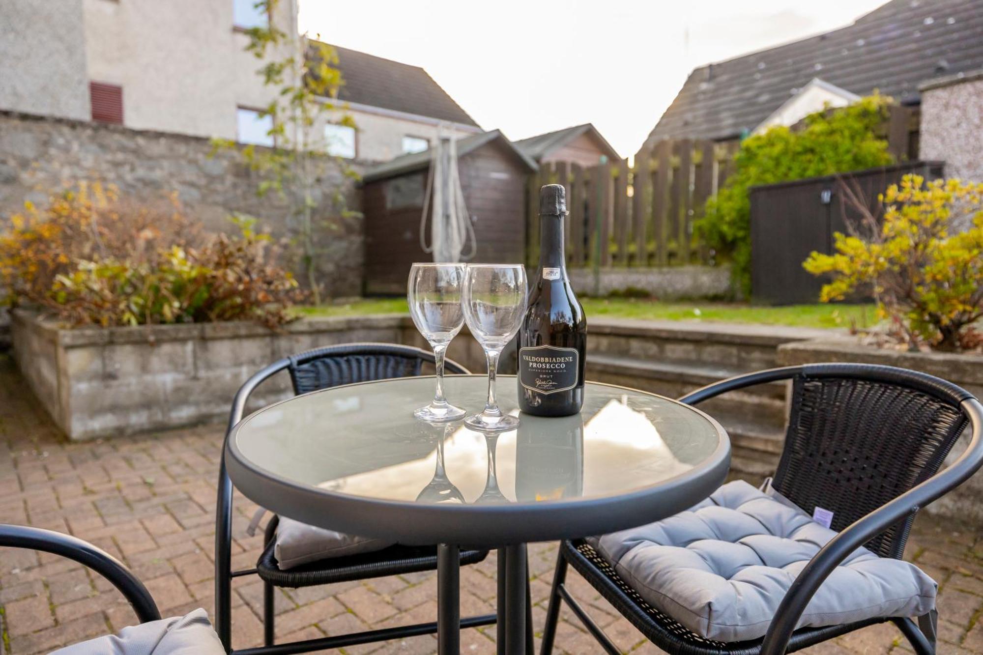 Bright House With Garden & Patio In Market Town Inverurie Dış mekan fotoğraf